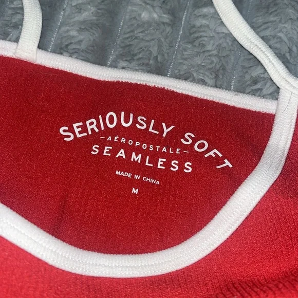 Seamless Tank Top - Picture 2 of 3